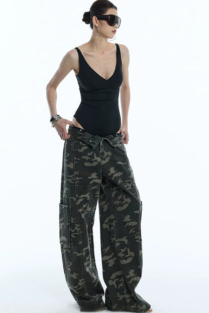 Pantaloni cargo scimitarra mimetici