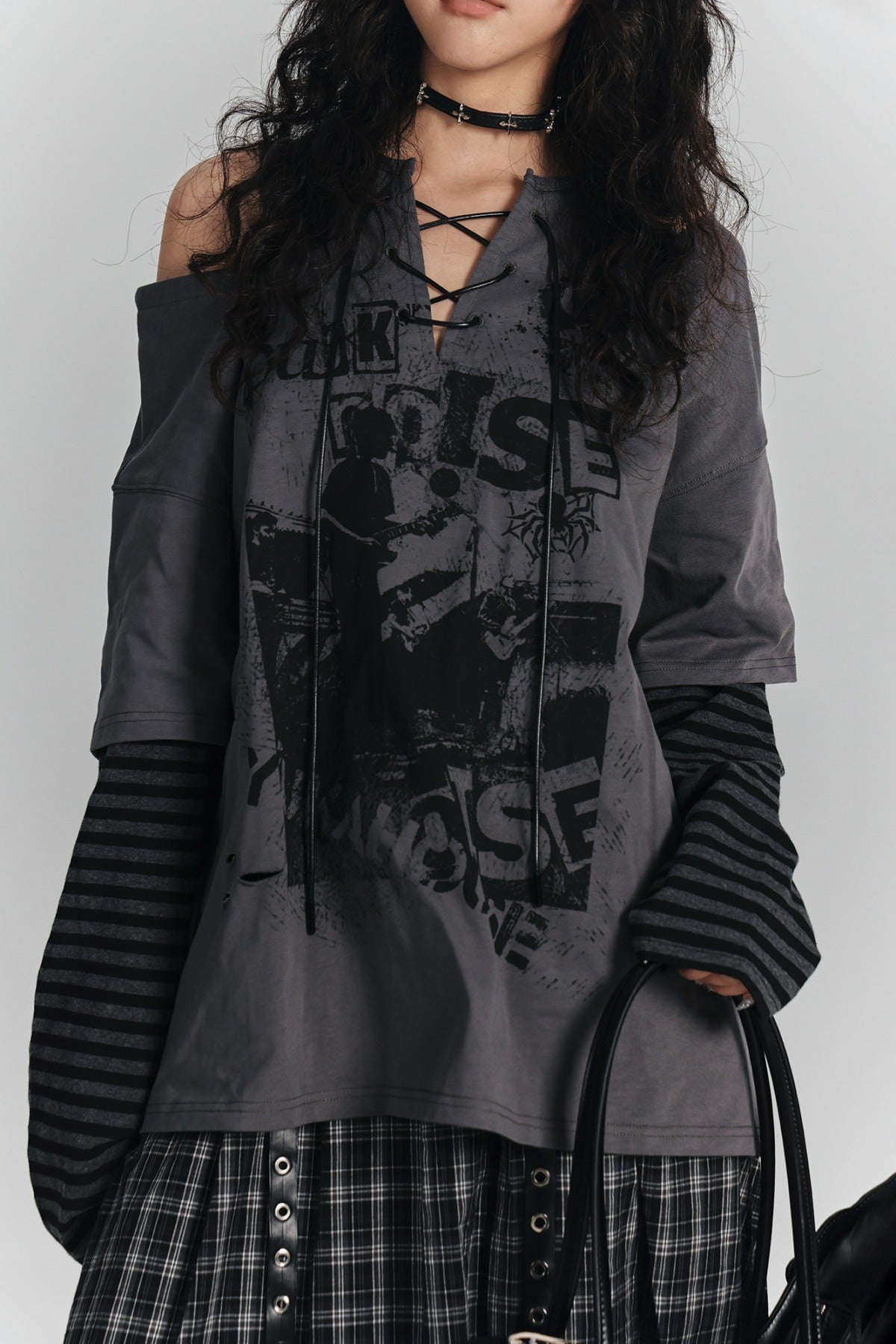 Striped Graphic Off-Shoulder T-Shirt