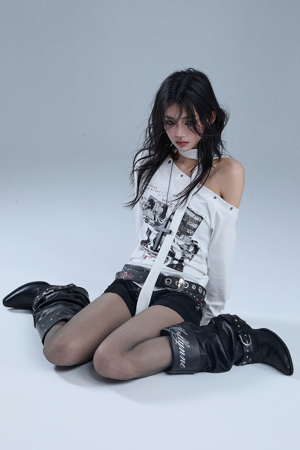 White Off-Shoulder Graphic Long-Sleeve T-Shirt