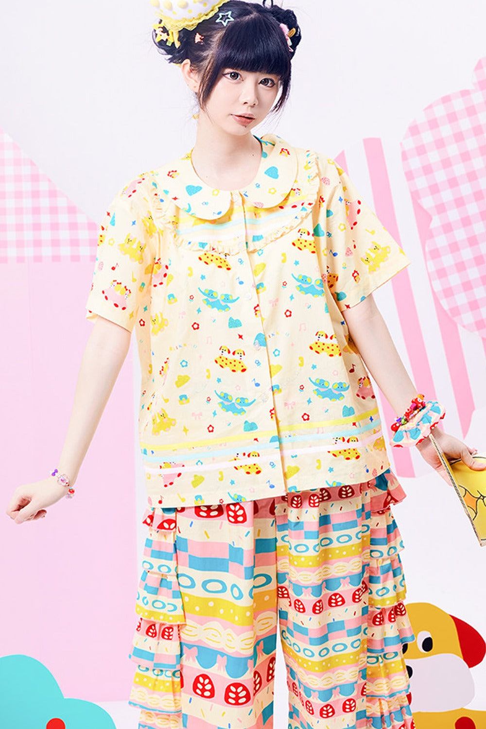 Original Three-Color Ribbon Print Blouse