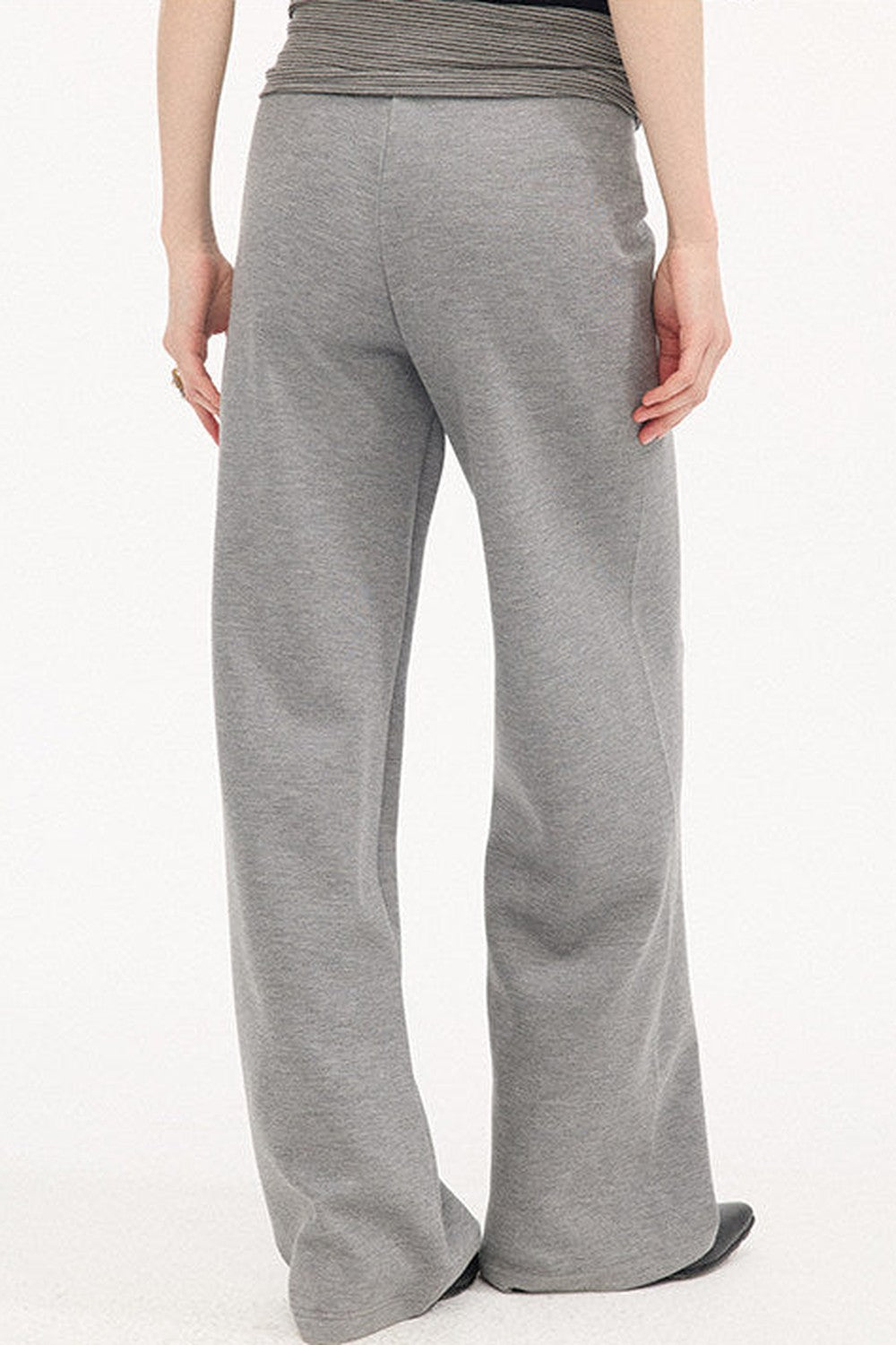 High-Waisted Slim Pants