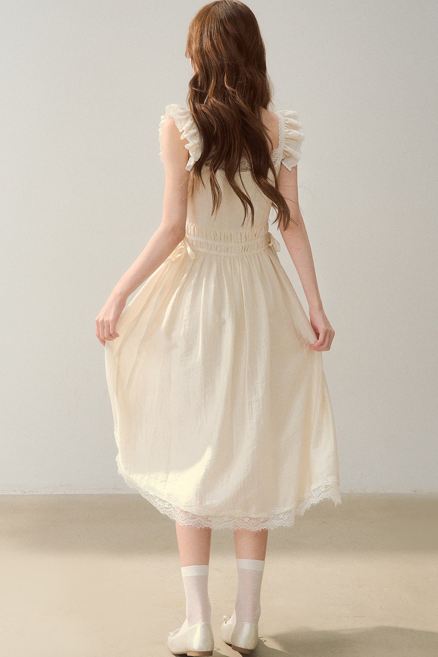 White Shell Lace Dress