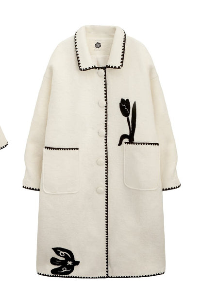 Cappotto lungo in lana ricamato con collo a scialle a tulipano