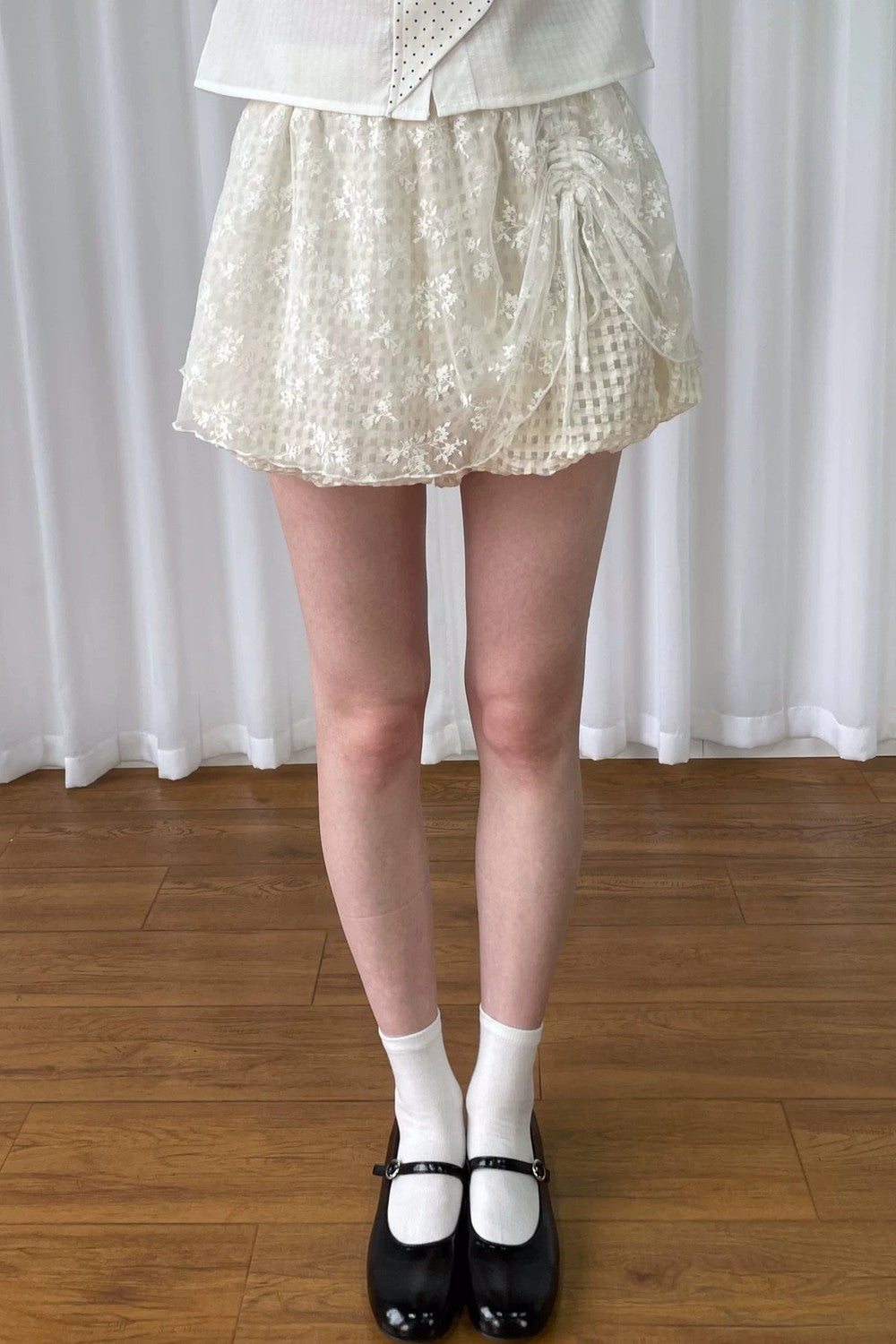 Lace Floral Textured Skirt