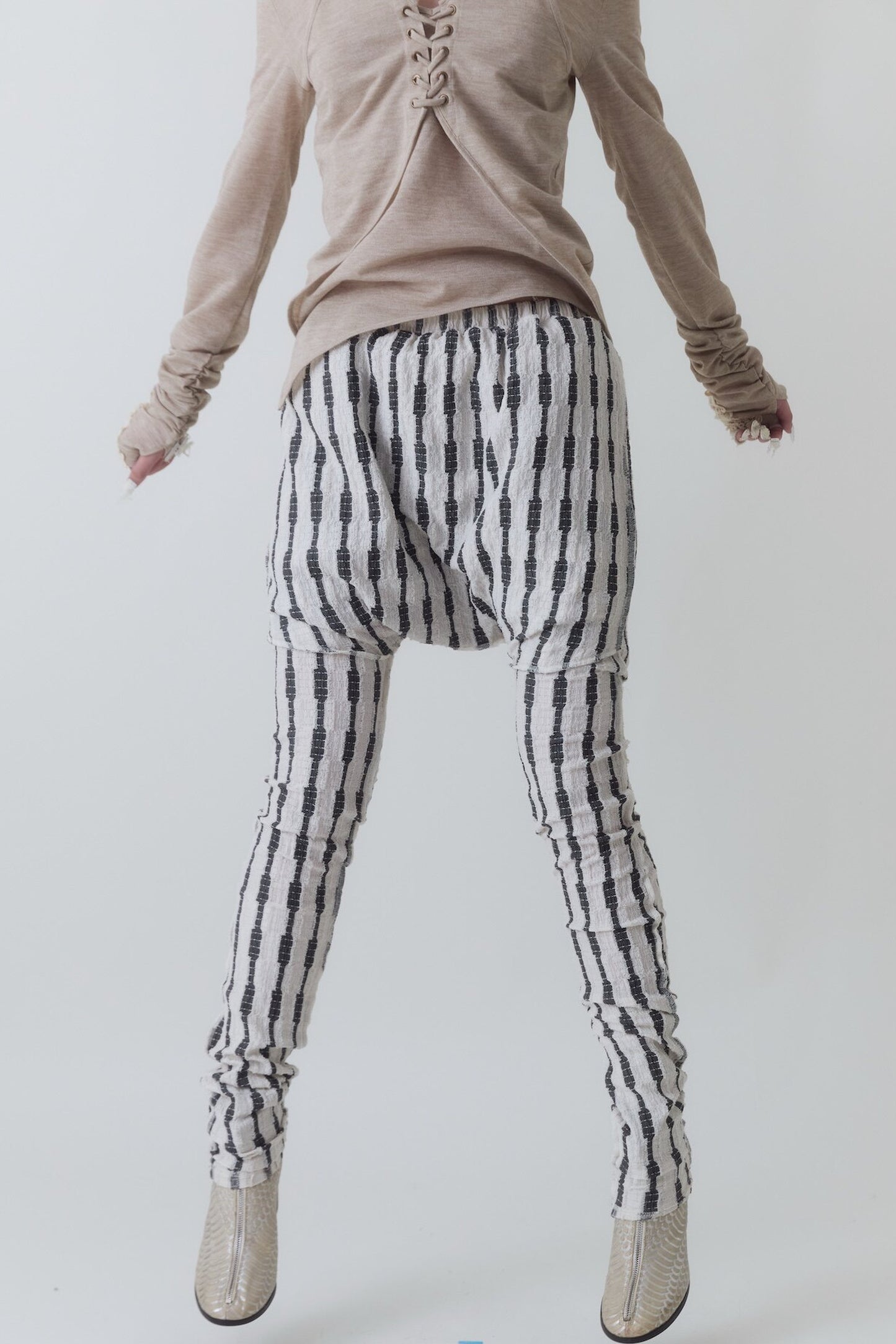 Leggings gonna a righe medievali