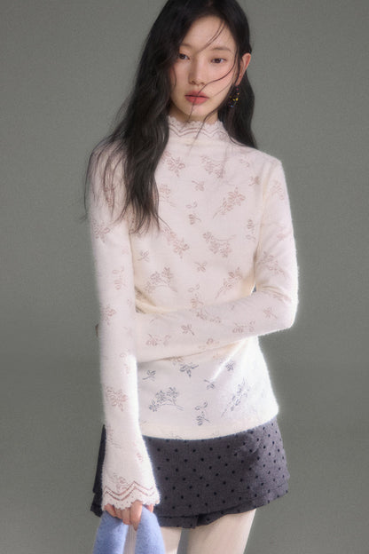 Youeruare Original Design Gardenia Mousse Hollow Lace Trim Knitted Base Shirt Long-Sleeve Top