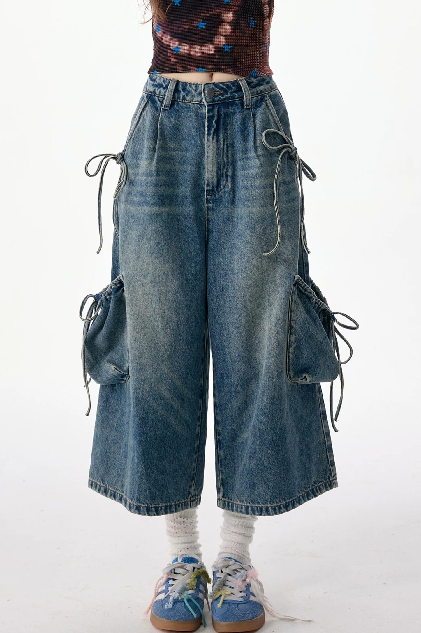 Cargo-Jeans mit weitem Bein