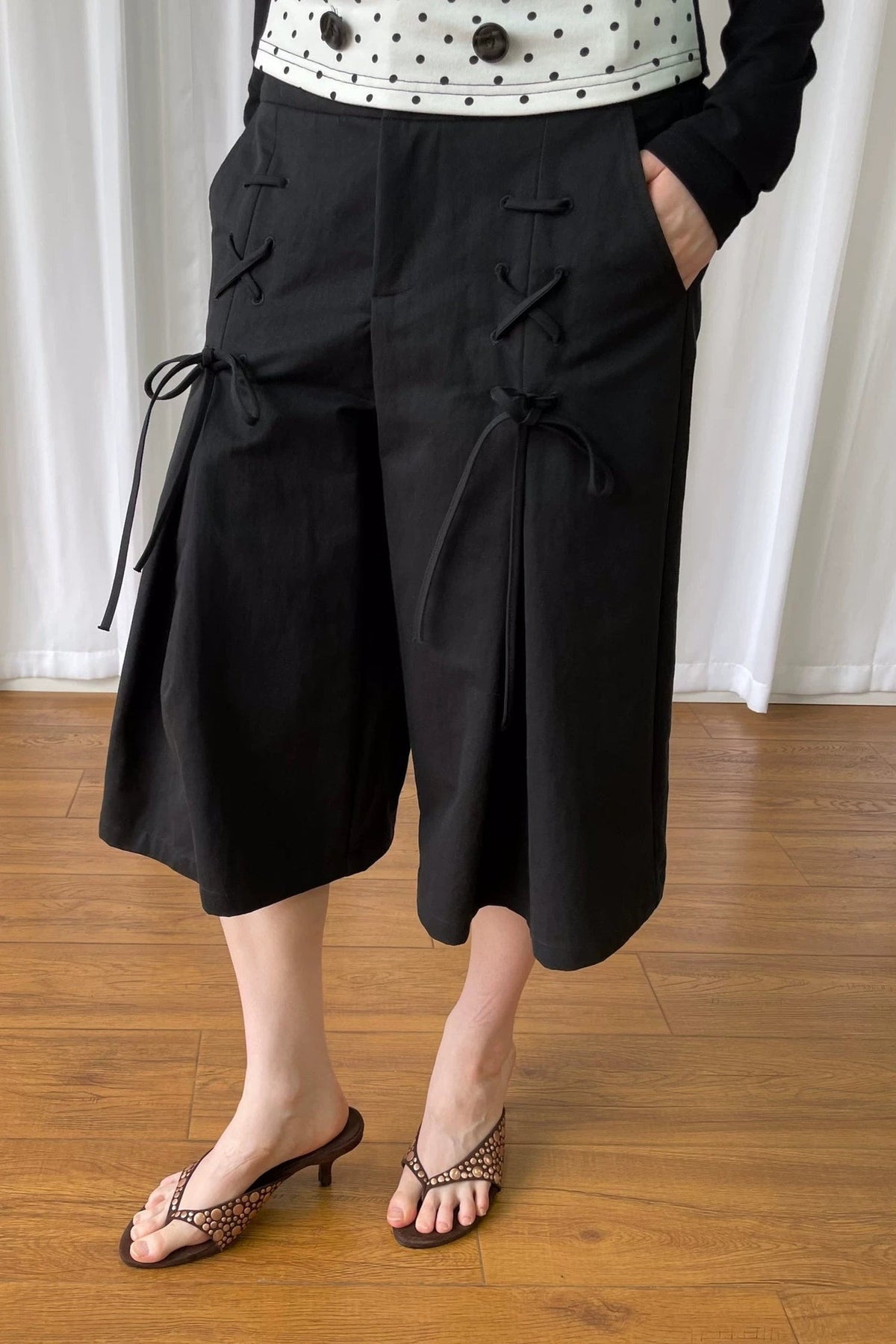 Bow Tie Wide-Leg Pants