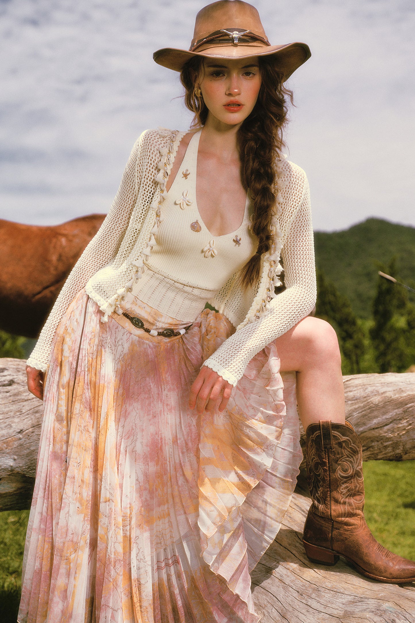 Shell Halter Knitted Cardigan Halter Top and Skirt Set-Up
