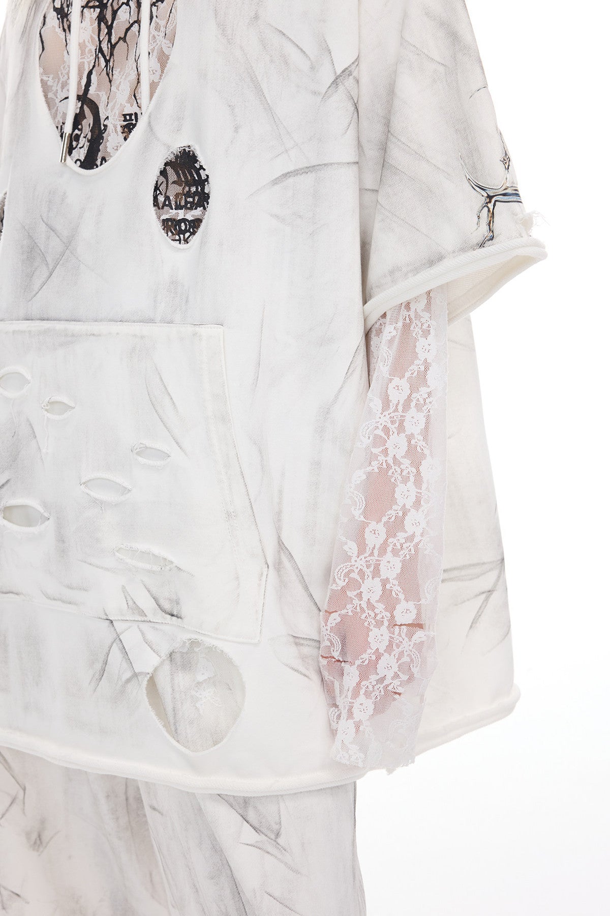 Loose Three-Dimensional Cut Ripped Hooded Sweatshirt