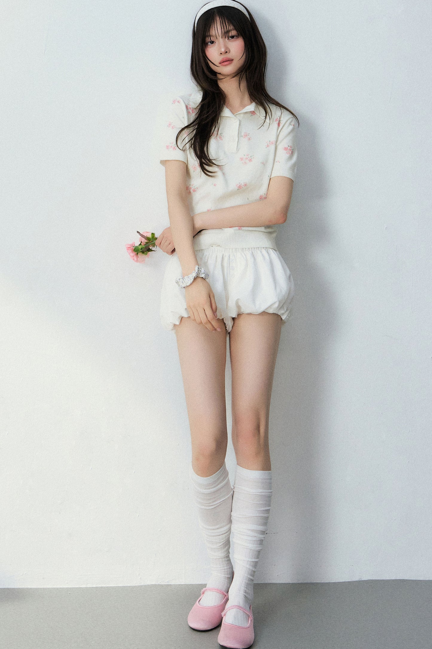 All-Over Floral Print Knit Blouse