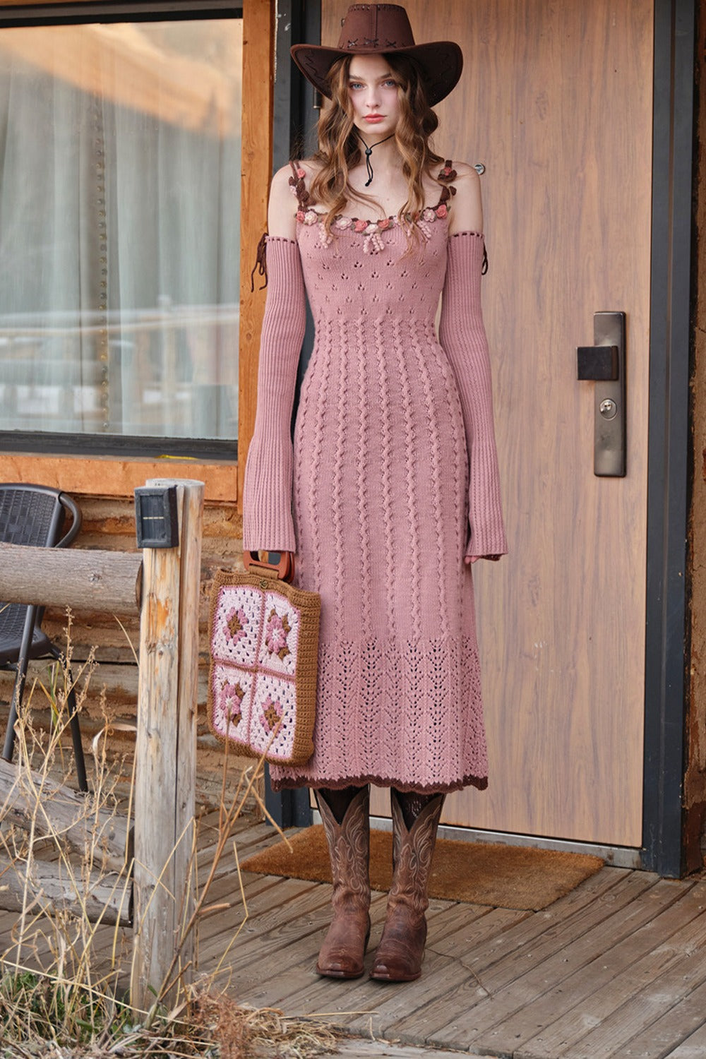 Wollstrick-Cardigan mit Blumenmuster und Kleid-Set