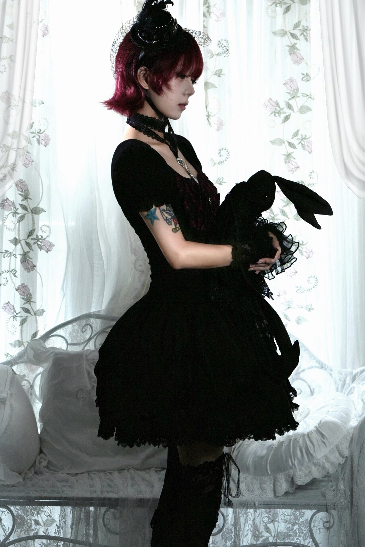 Plaid Puff Sleeve Knit Top and Mesh Cake Skirt Set-Up