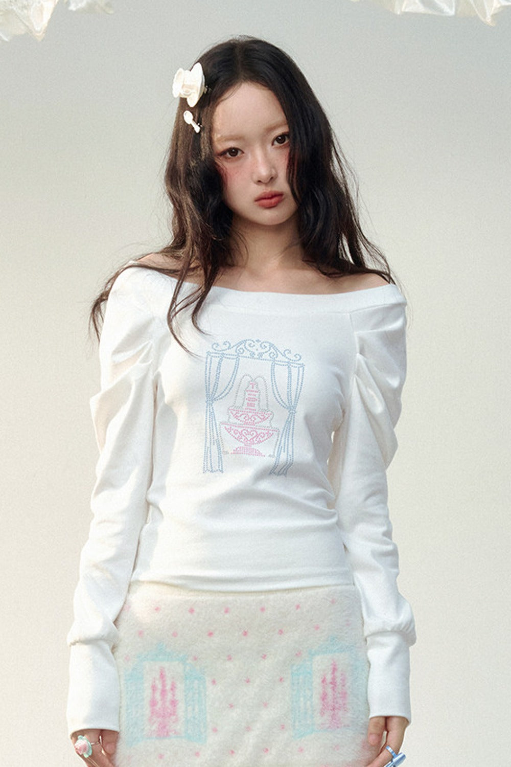 컬러 블록 라인스톤 긴소매 티셔츠