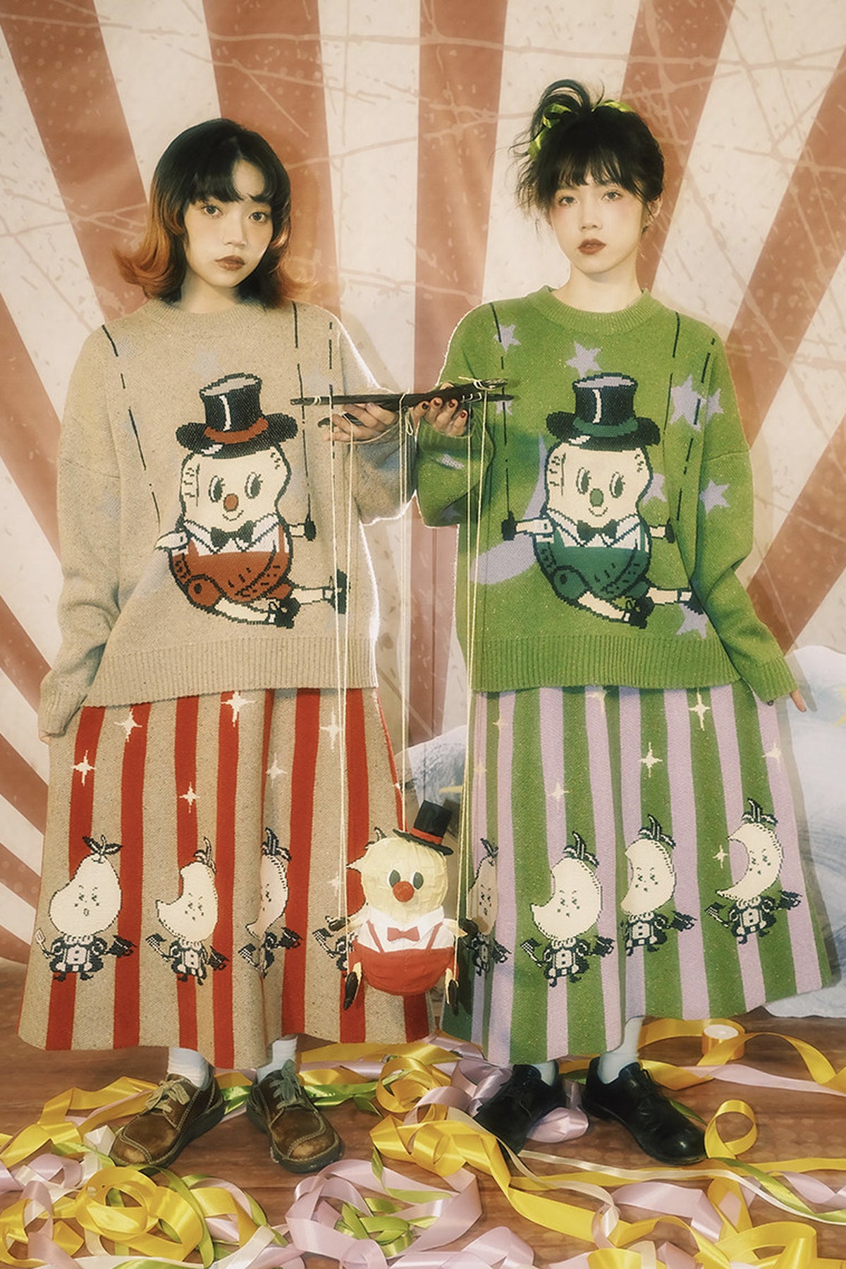 Fantasy Circus Peanut Puppet Star Knit Sweater