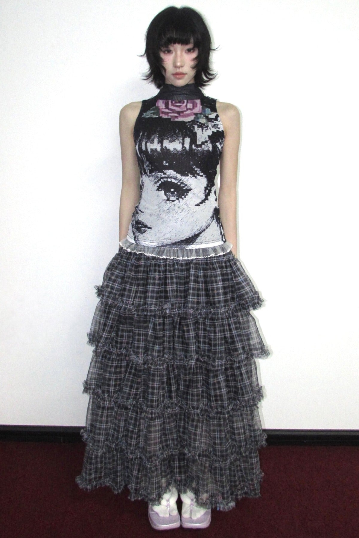 Gilet estivo bianco e nero con collo medio
