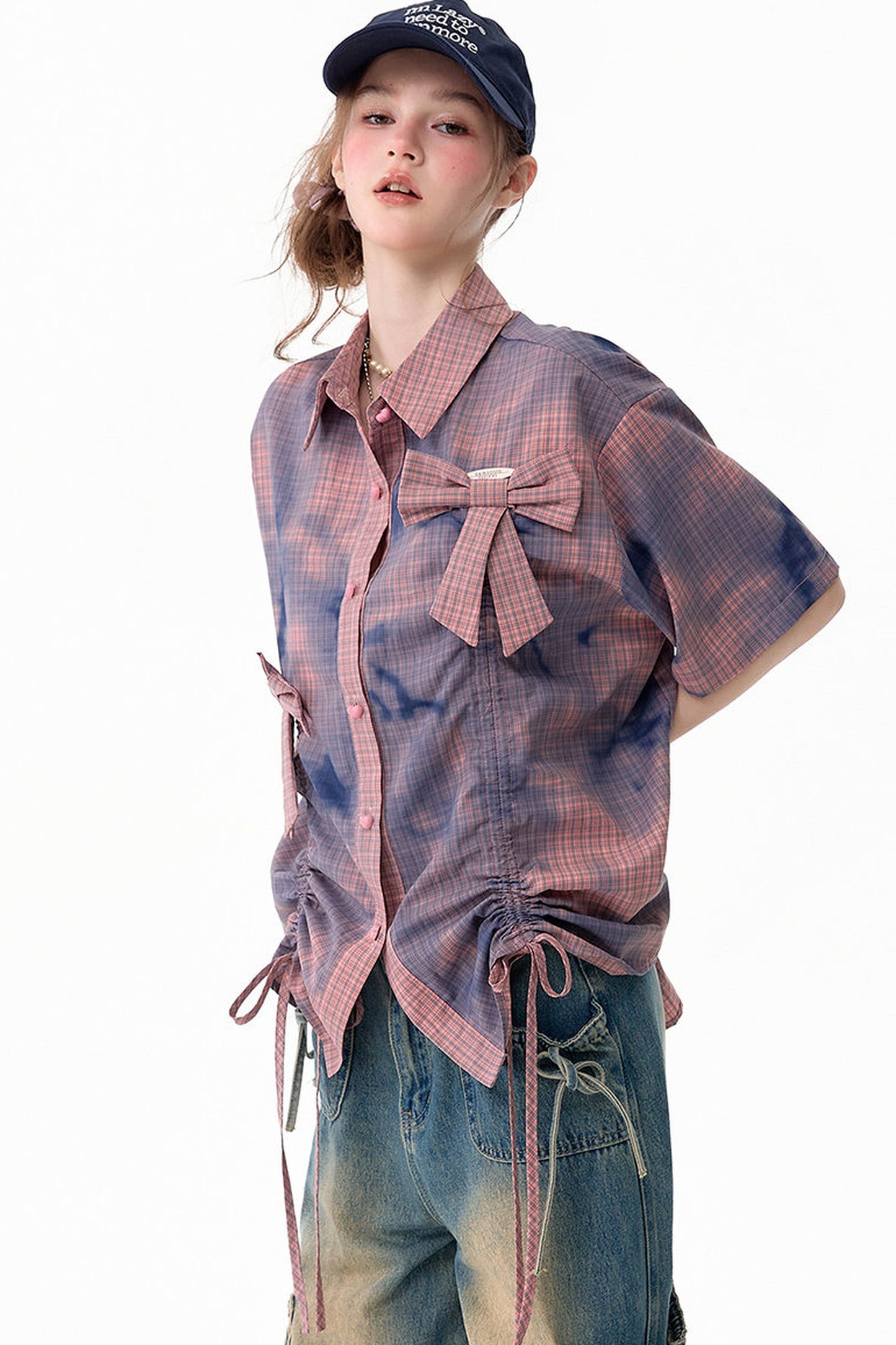Chemise à manches courtes à carreaux roses avec nœud et cordon de serrage