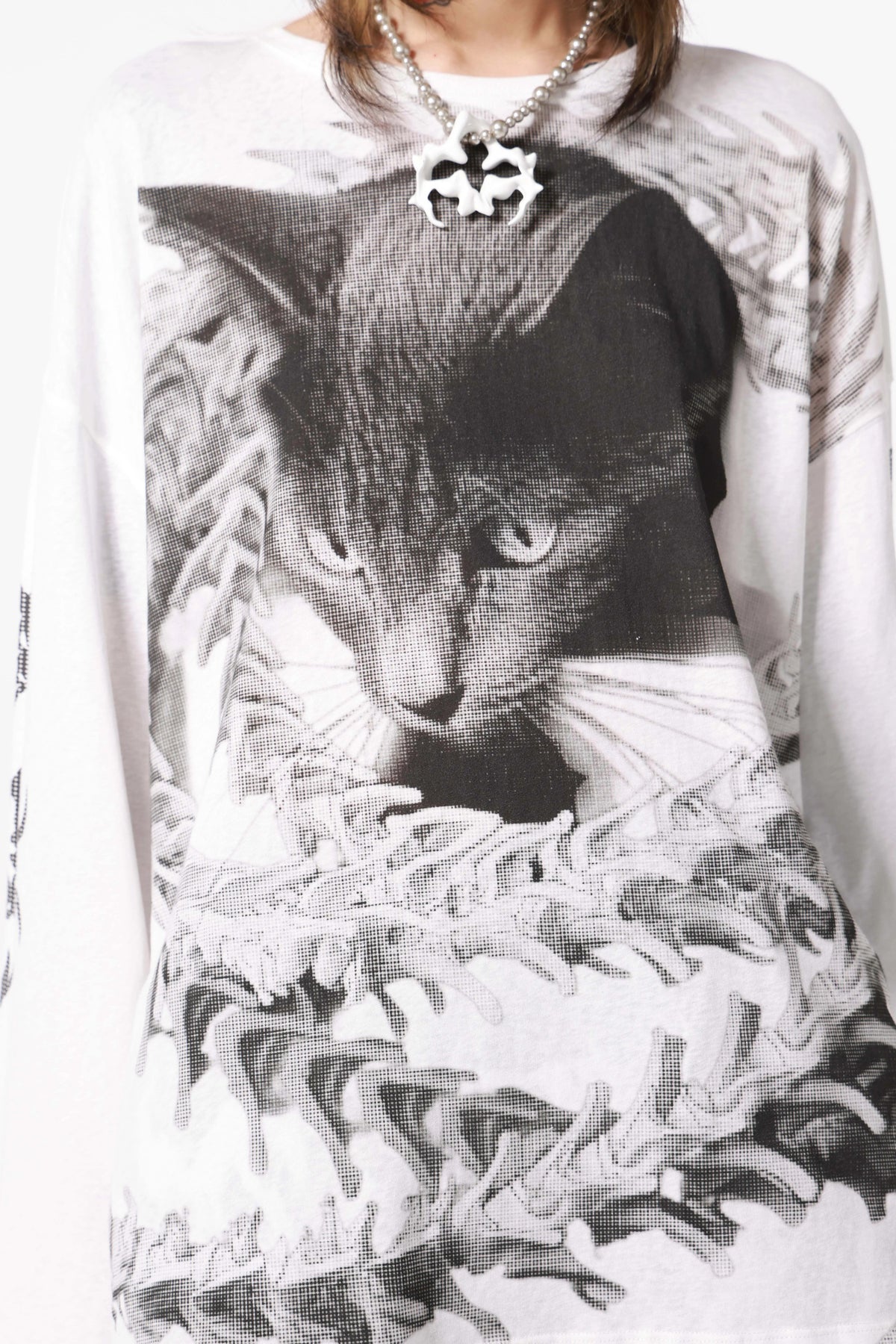 Loose Long-Sleeved Cat Top