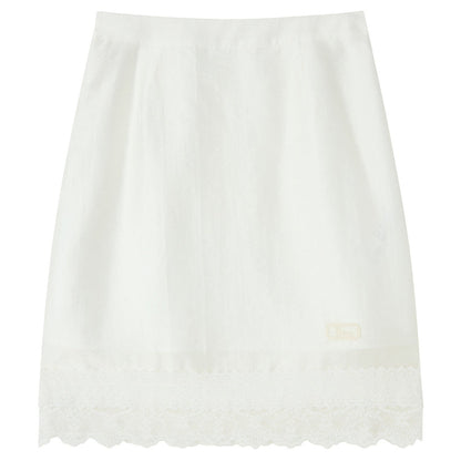 Completo canotta in pizzo con scollo a U bianca e gonna midi