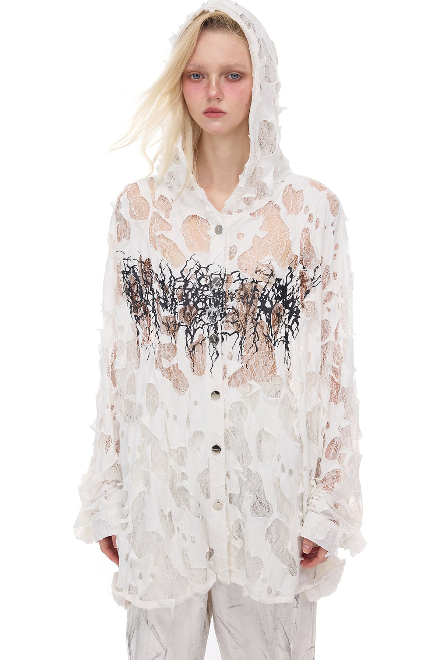 Camicia con cappuccio in pizzo floreale