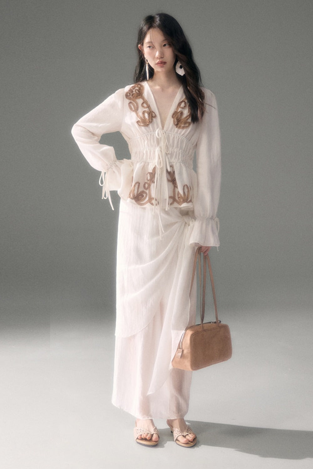 3D Tulip Floral Tencel Linen Blouse