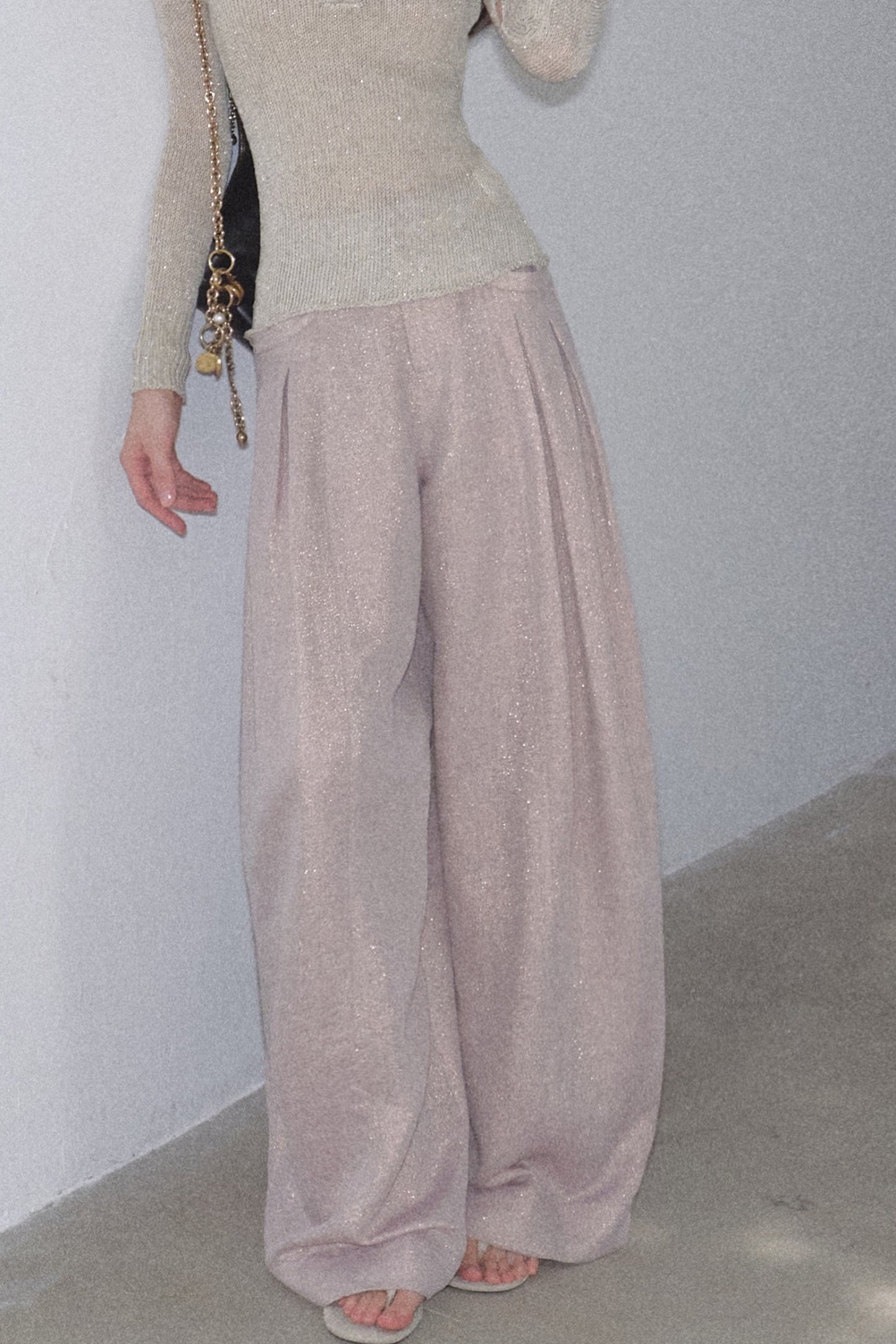 Goldene weite Seiden-Leinen-Hose