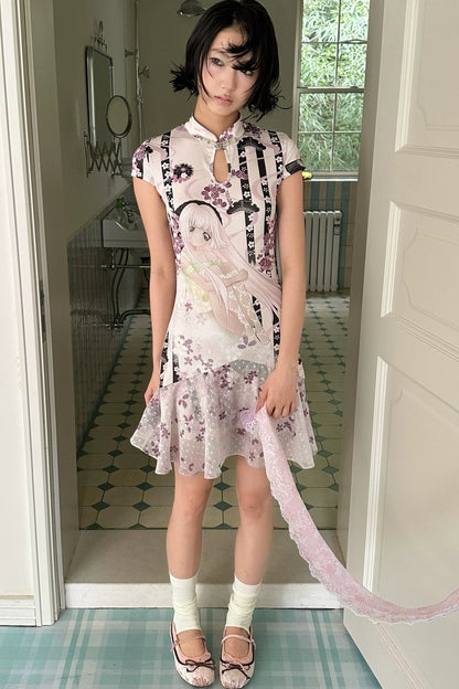 Lila Retro-Qipao-Kleid mit Blumenmuster