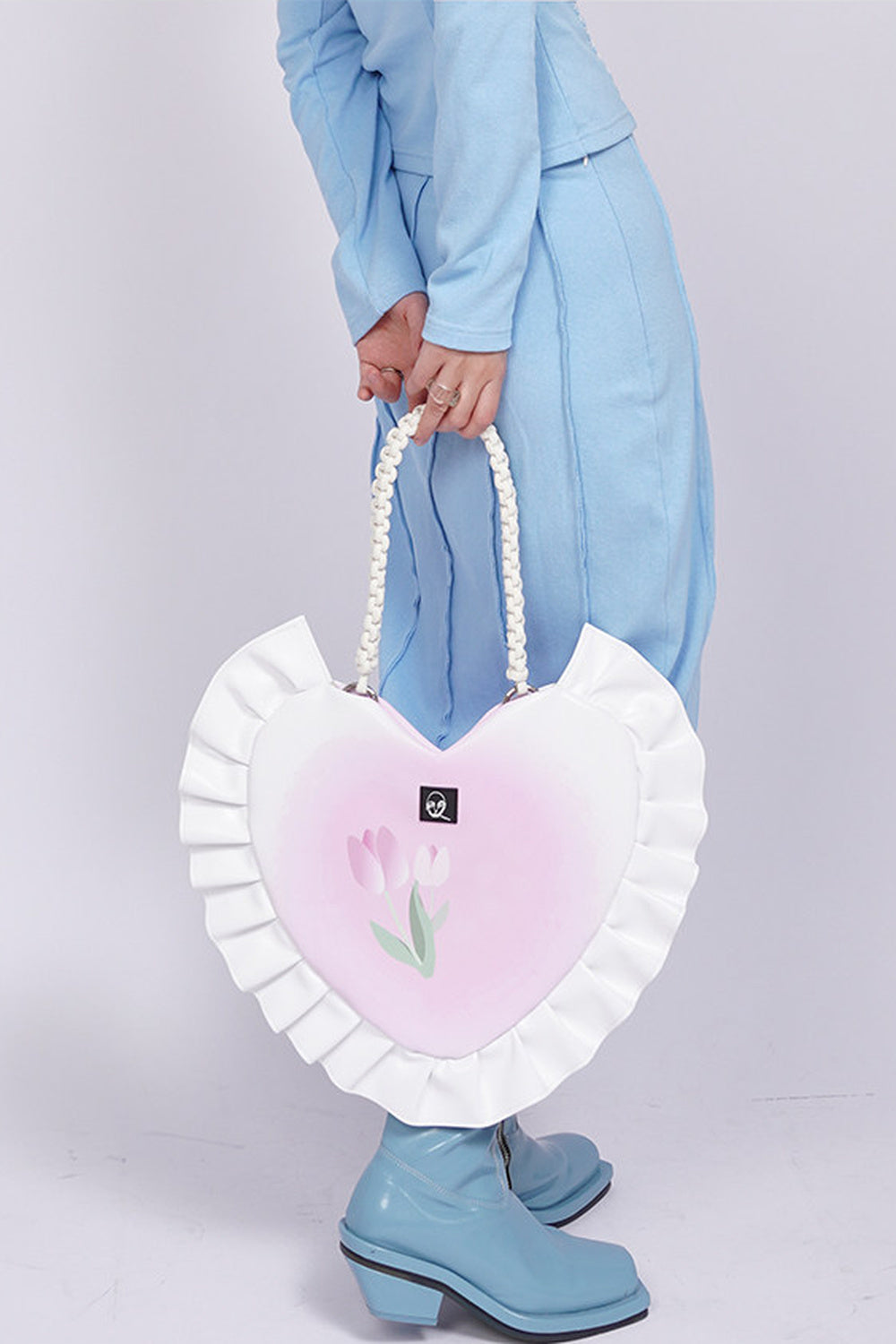 Tulip Heart Woven Crossbody Bag