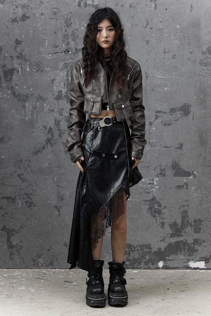 Asymmetrischer Patchworkrock aus Kunstleder