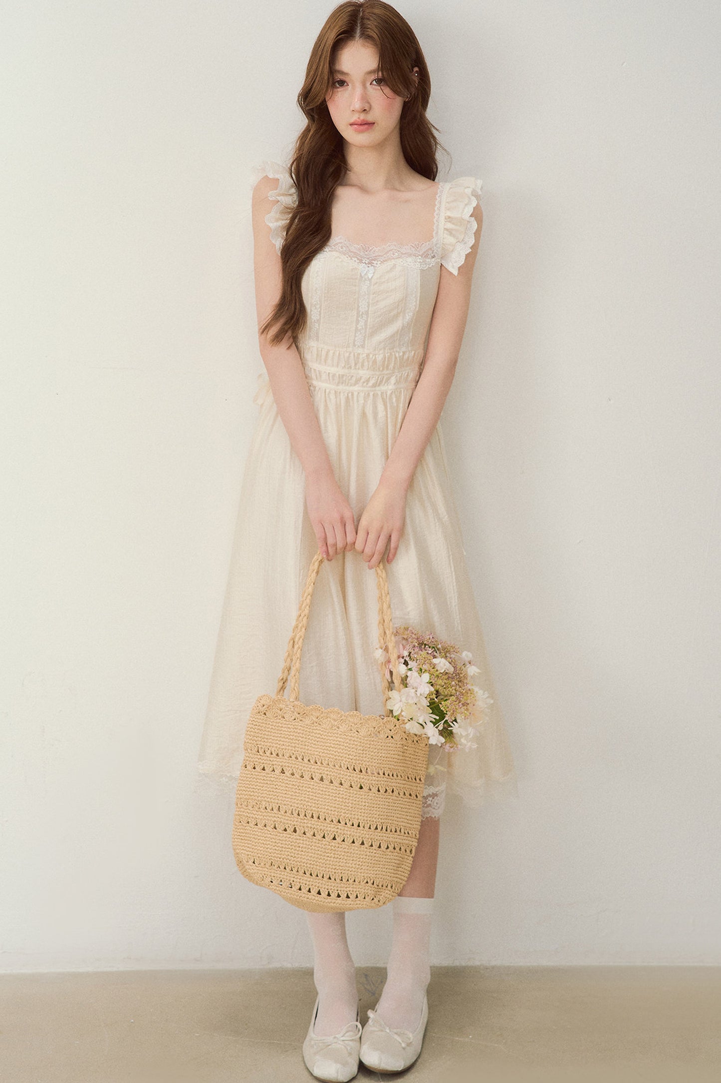 White Shell Lace Dress