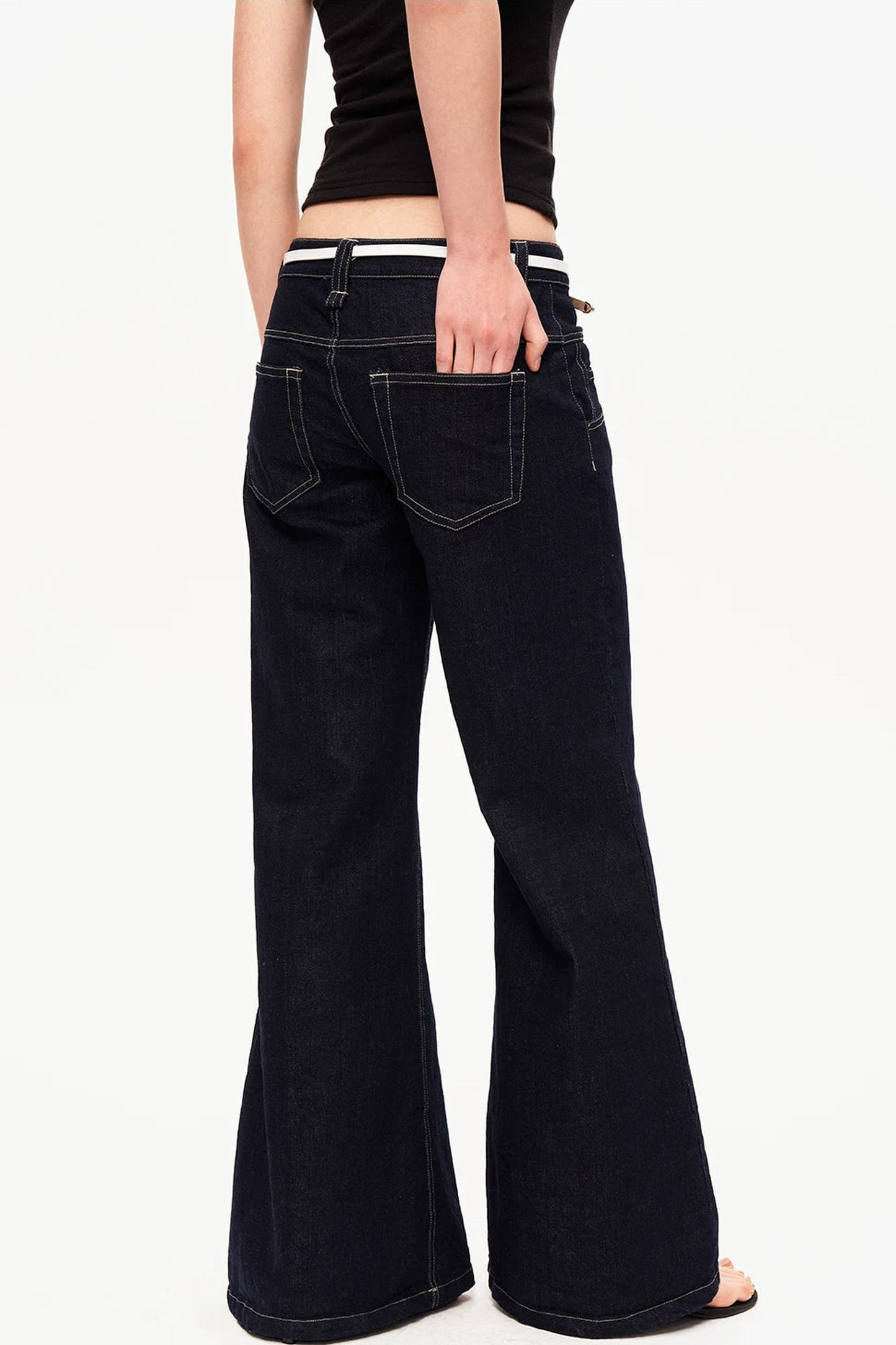 A Pose Retro Flared Jeans
