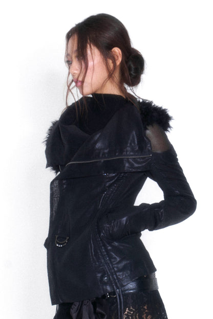 Spliced Fur Collar Scimitar Sleeve Top
