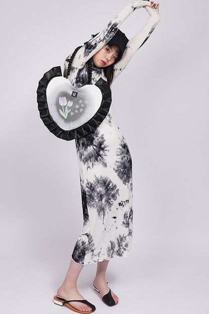 Tulip Heart Woven Crossbody Bag