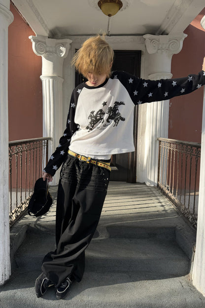 Raglan-T-Shirt mit Ritterturnier-Print und Stern