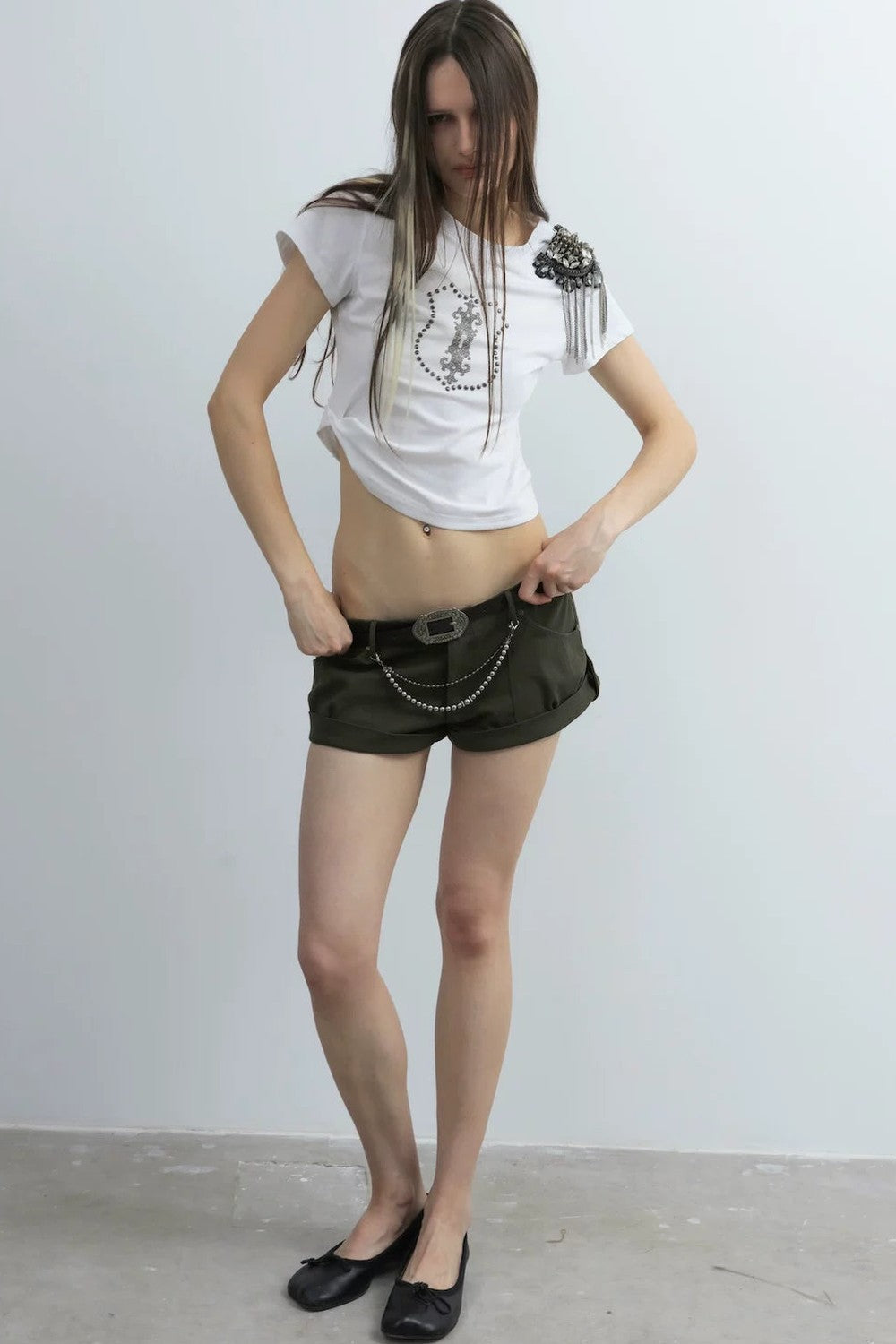 Retro Low-Rise Mini Anzugshorts
