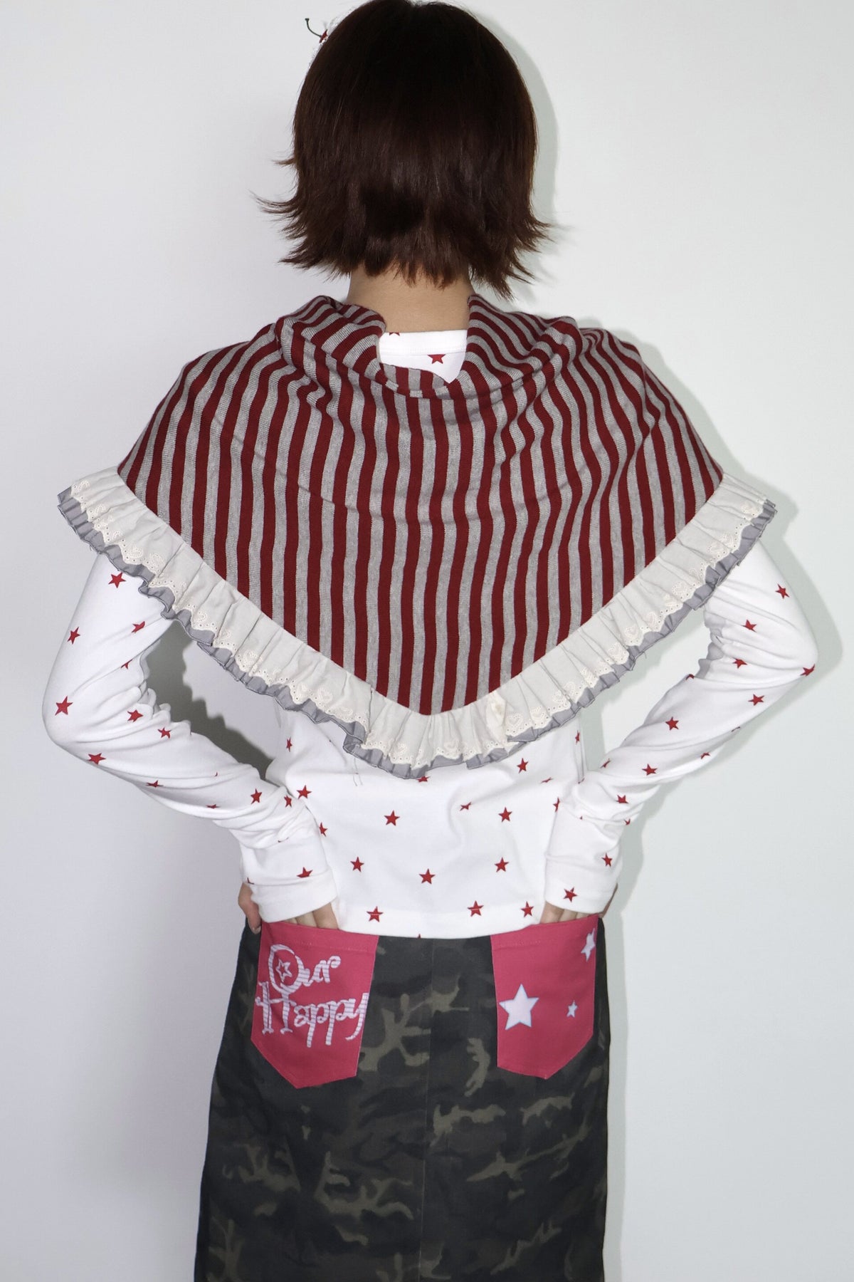 Gonna a strati in maglia con volant