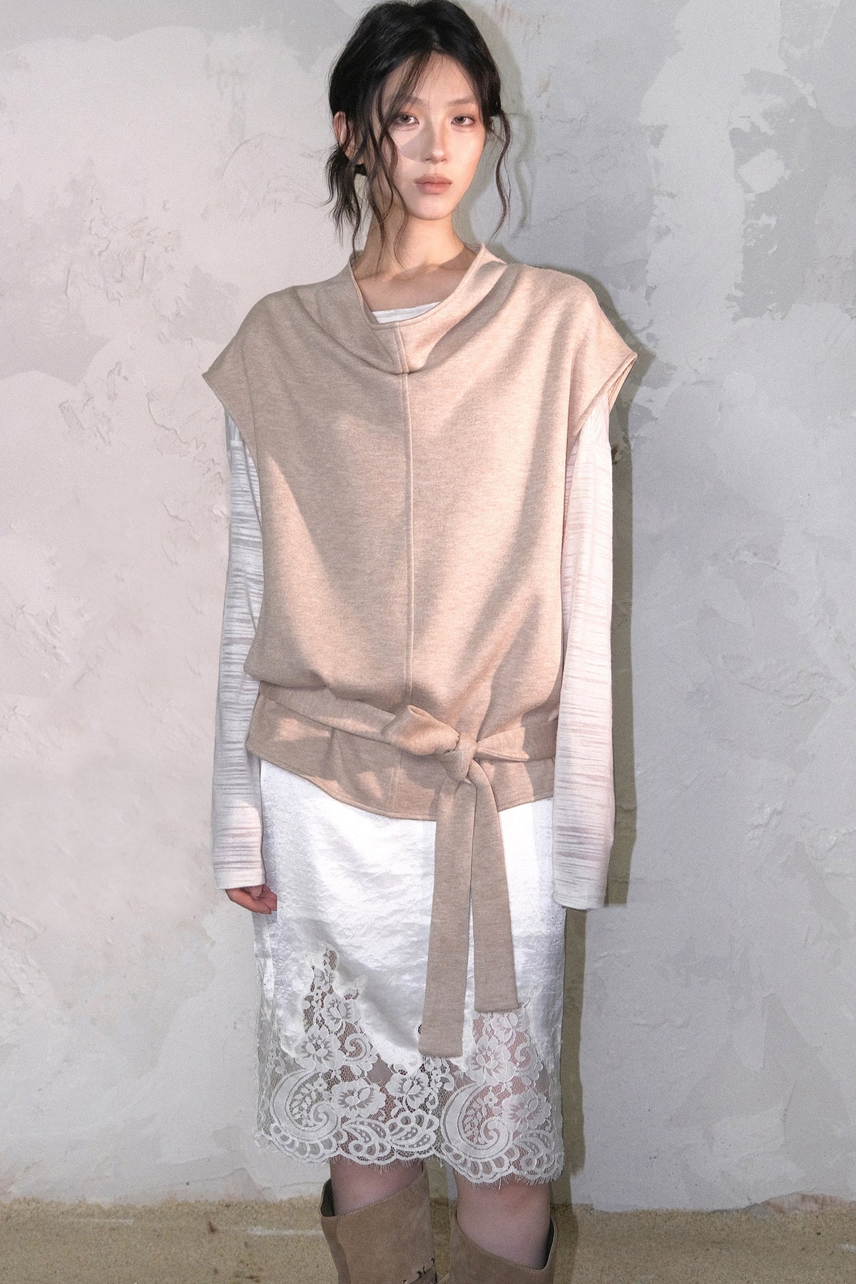 Swing Collar Knitted Vest