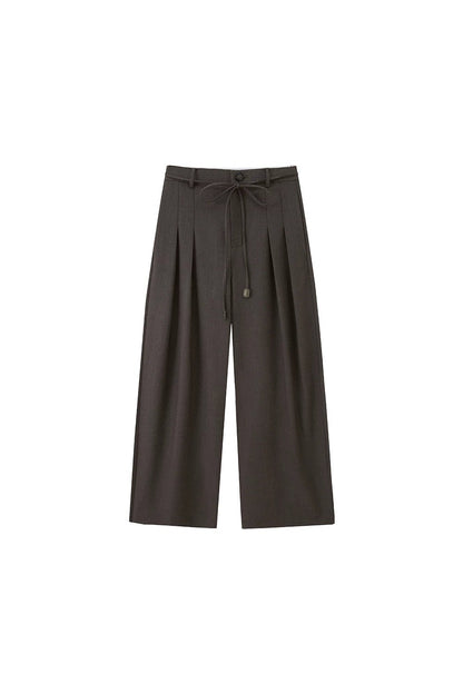 Curved Blade Pleated Wide-Leg Pants