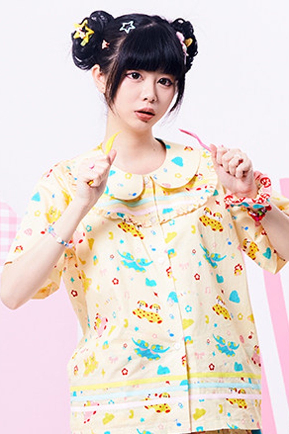 Original Three-Color Ribbon Print Blouse