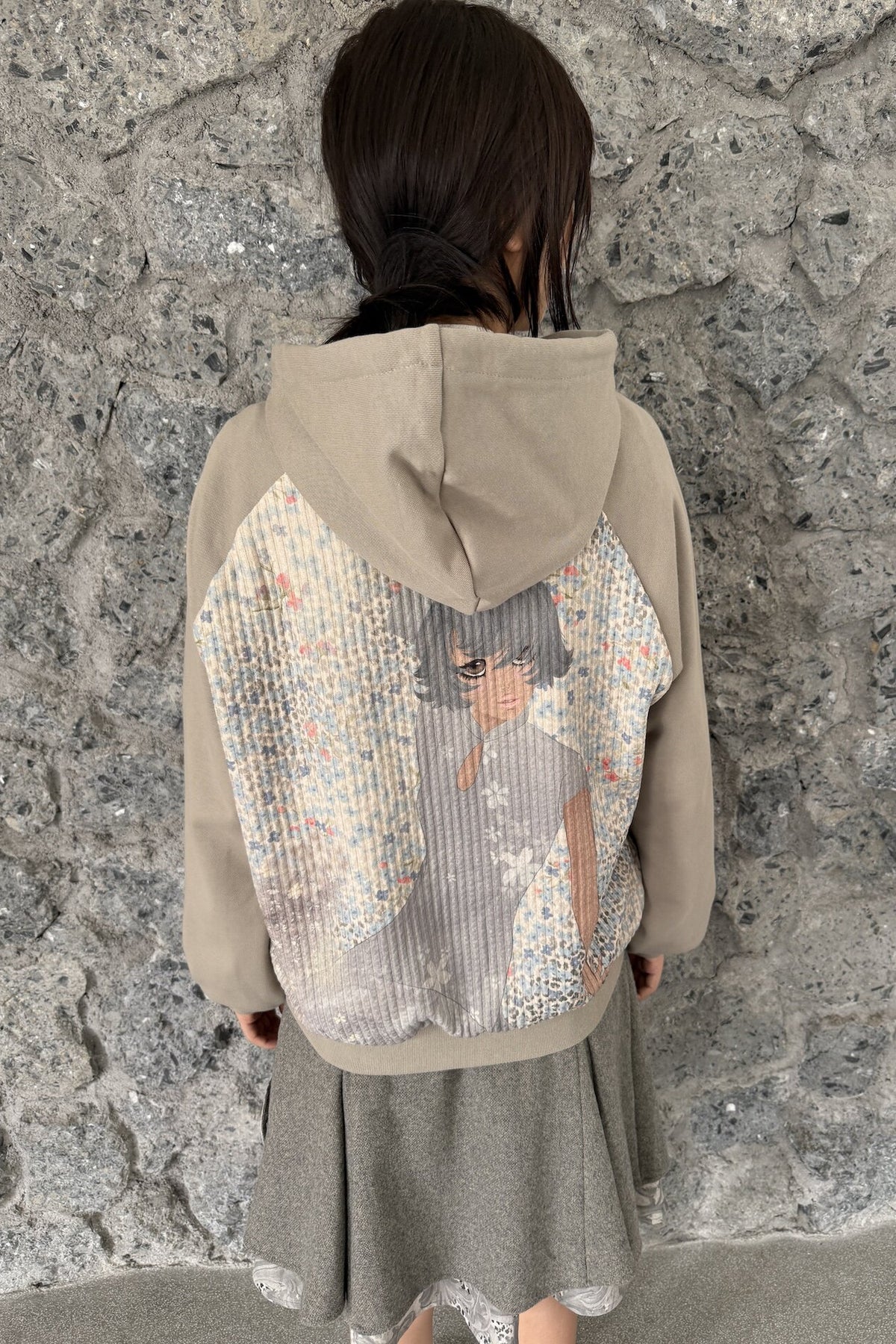 Kapuzenpullover mit floralem Leopardenmuster
