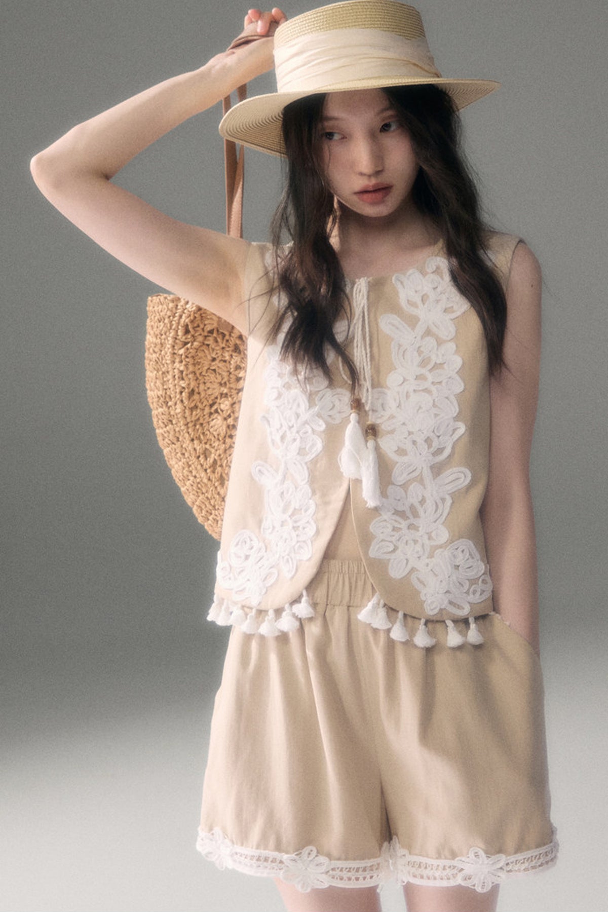 Three-Dimensional Rope Embroidery Floral Tencel Vest and Shorts Set-Up
