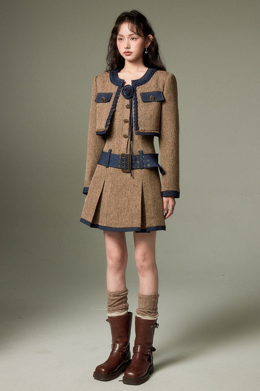 Elegant and Slimming 3D Rose Jacket Set-Up