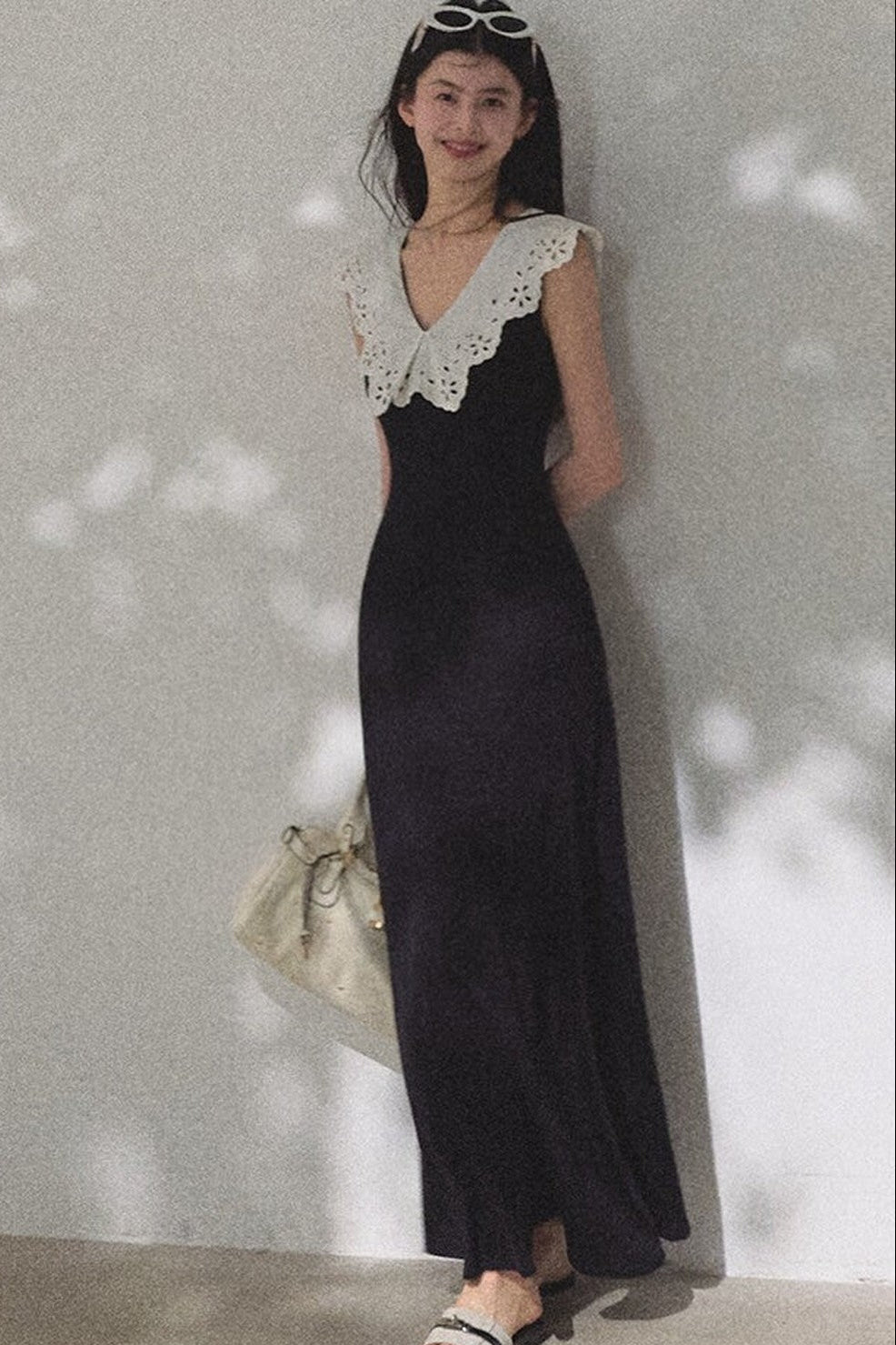 Robe en coton sans manches dos nu à ombre d’arbre