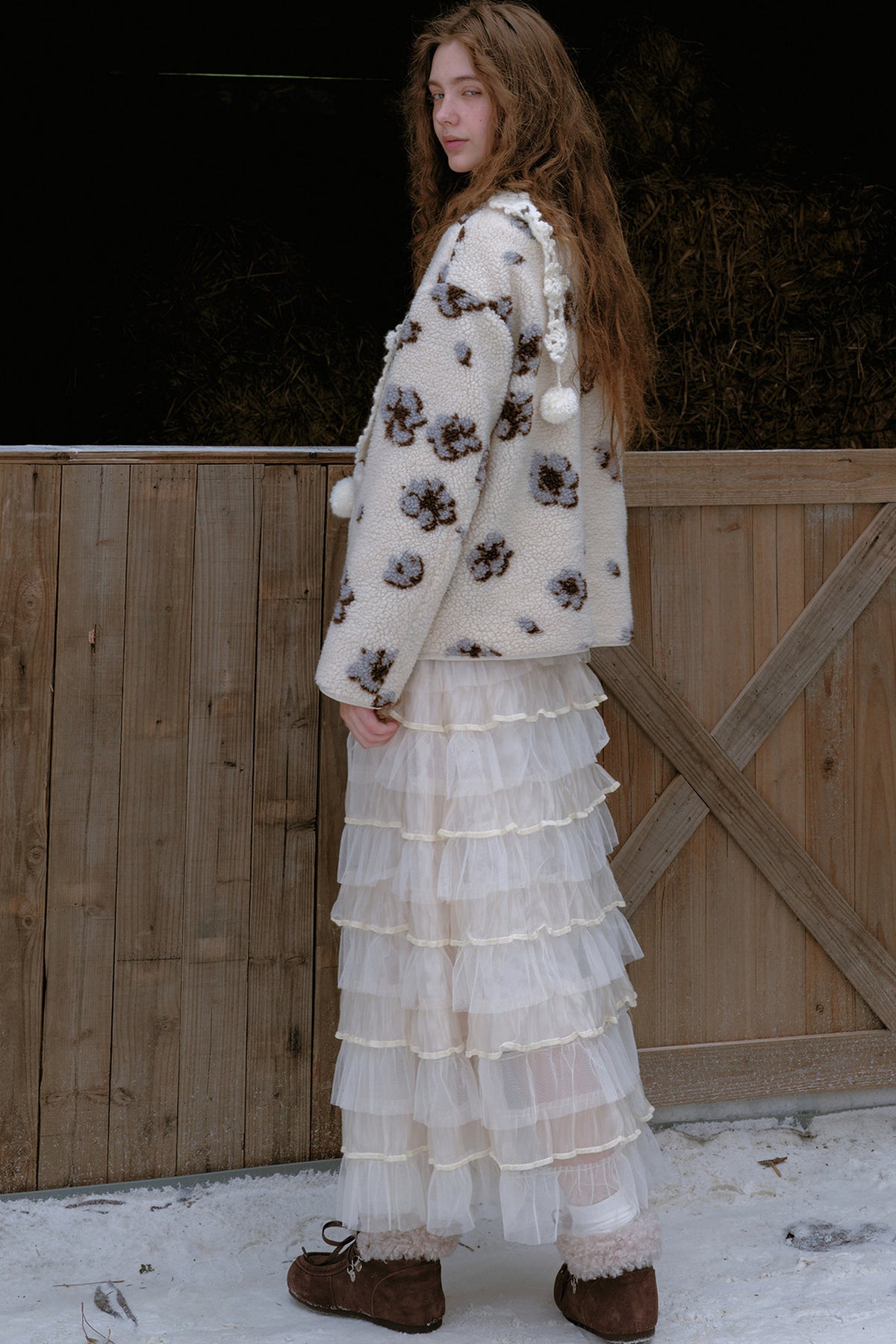 Gesteppte Fleecejacke mit Blumen und Schleife