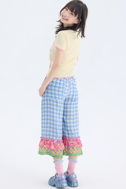 Pantalon court en dentelle à carreaux bleus avec empiècements