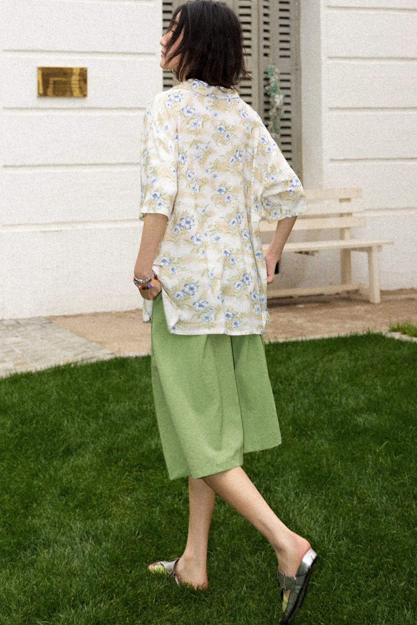 Hawaiian Contrast Print Blouse
