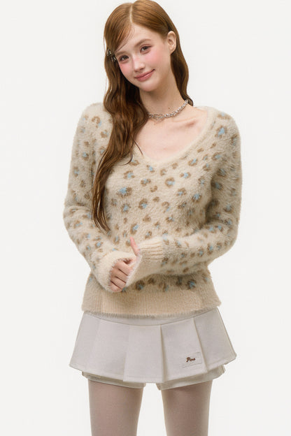 Leopard Print V-Neck Knit Sweater