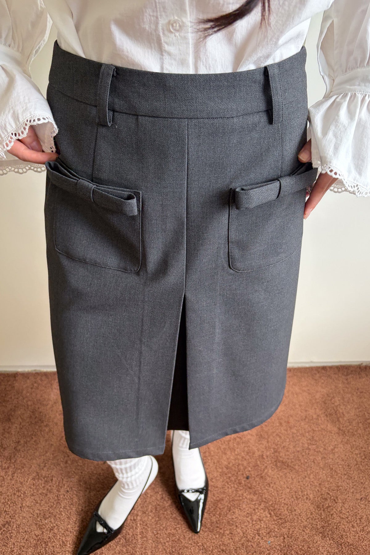 Gray Woolen Bow Pocket Skirt