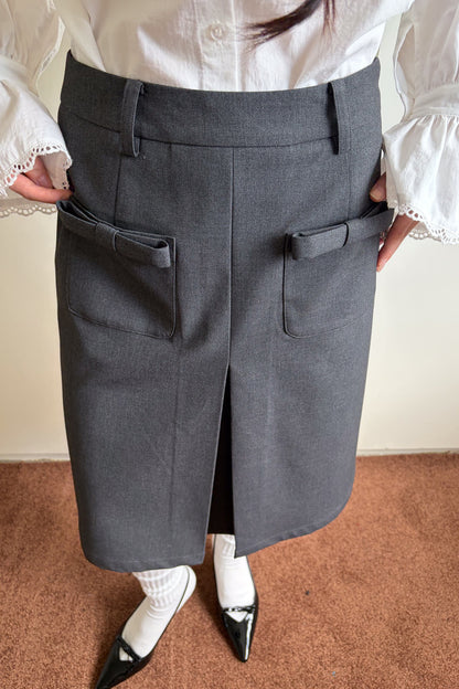 Gray Woolen Bow Pocket Skirt