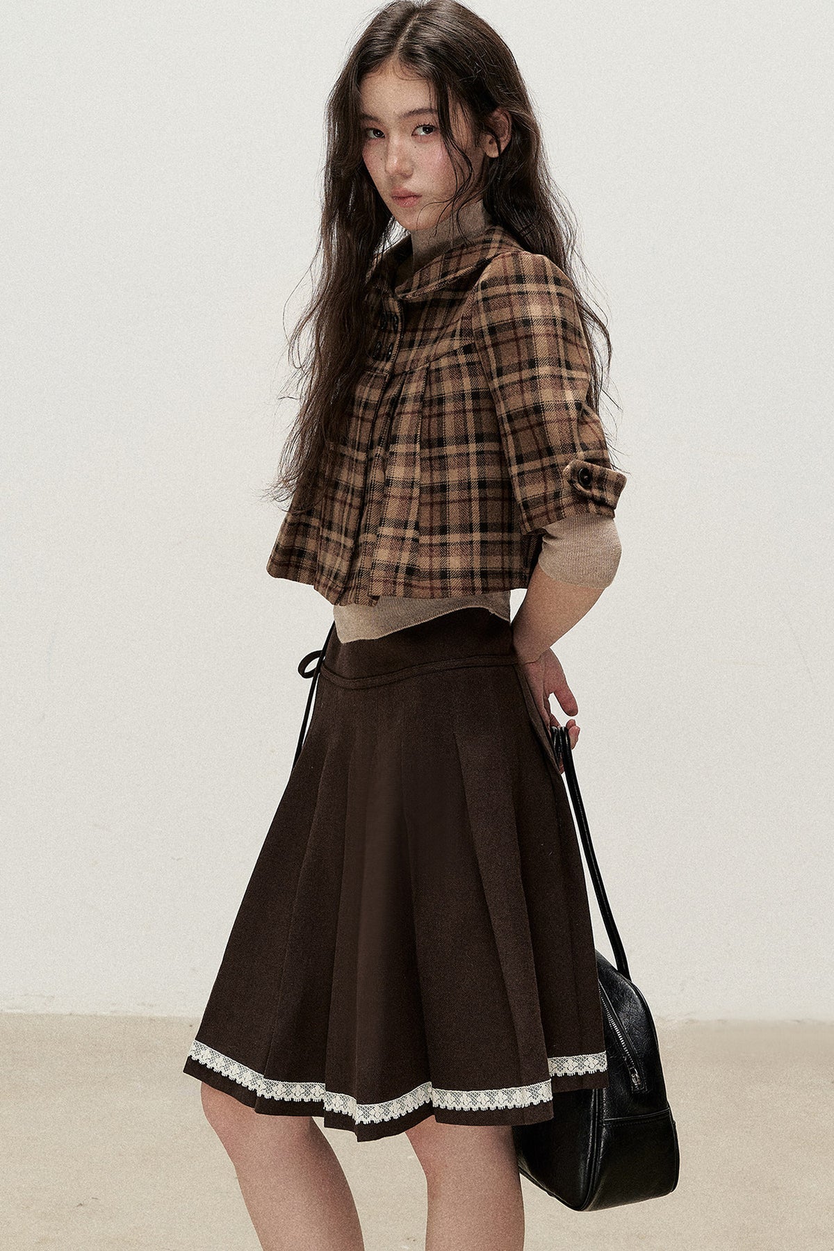 Retro Woolen Pleated Short Jacket